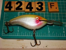 V4243 F PERRY'S WOODEN FISHING LURE