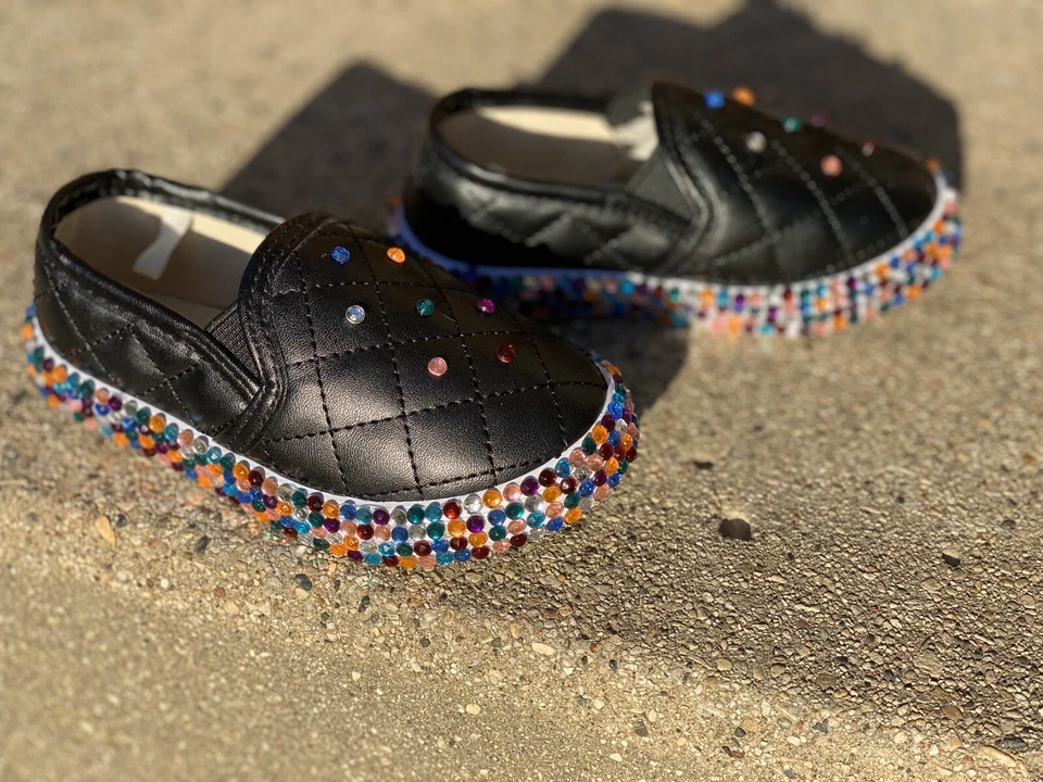 Zapatos sin cordones personalizados hechos a mano con pedrería para niñas pequeñas talla 5/6 Foto 2 de 4