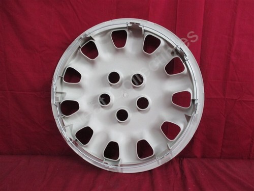 NOS OEM Chrysler Sebring Full 16" Wheel Cover 1997 - 99 SPARKLE SILVER - Picture 2 of 6
