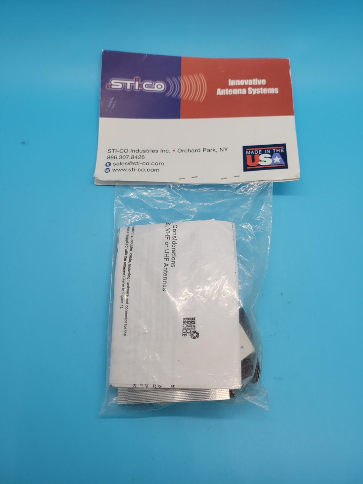 STI-CO Kit-011 Glass Mount Base Antenna