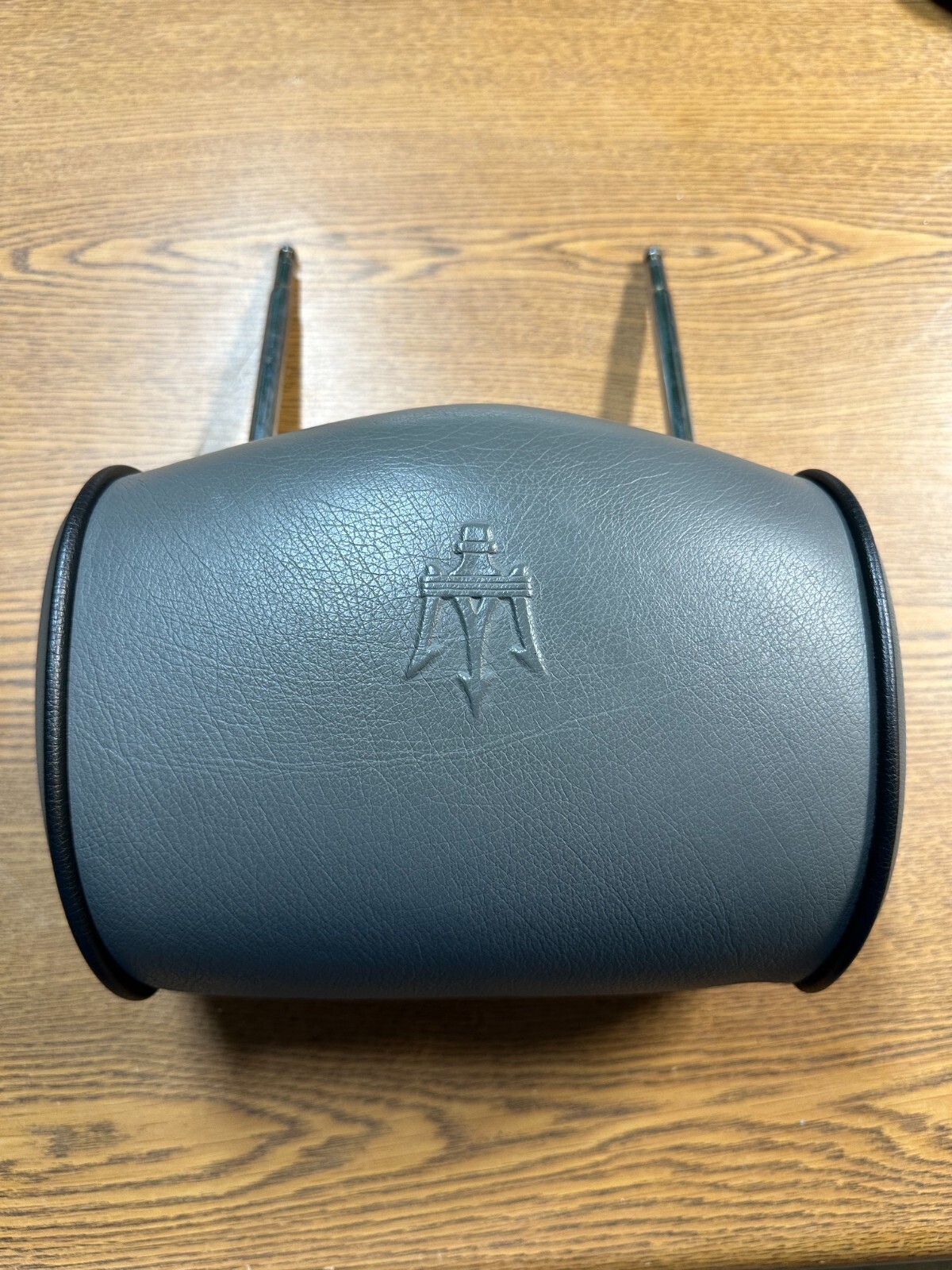 2003-2008 Maserati Quattroporte Left or Right Front Seat Headrest Head Rest Gray