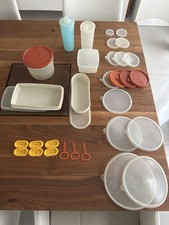 ALLES Tupperware ZUSAMMEN
