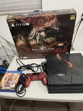 Sony PlayStation 4 Pro Monster Hunter: edizione limitata mondiale usata 1TB