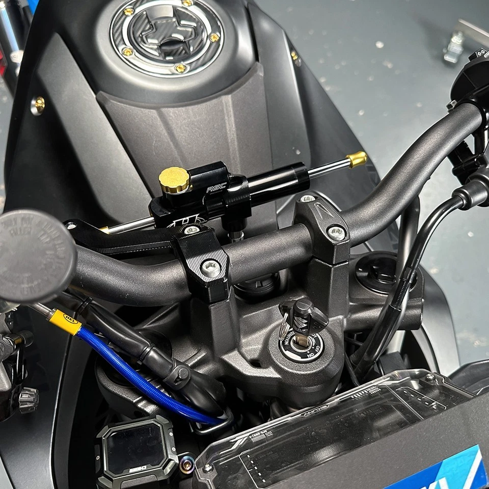 Staffa supporto stabilizzatore ammortizzatore sterzo lineare CNC per SUZUKI GSX-8S 2023-2025 - Immagine 3 di 4