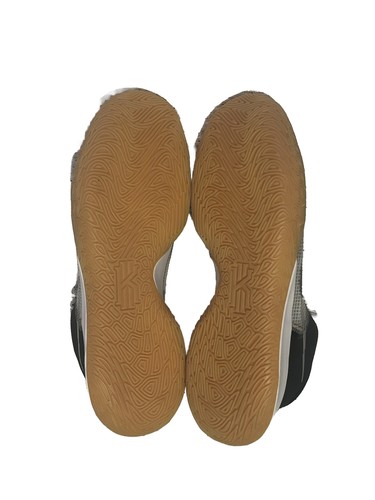 Size 11 - Nike Kyrie Flytrap 4 Black Cool Grey - Picture 4 of 7