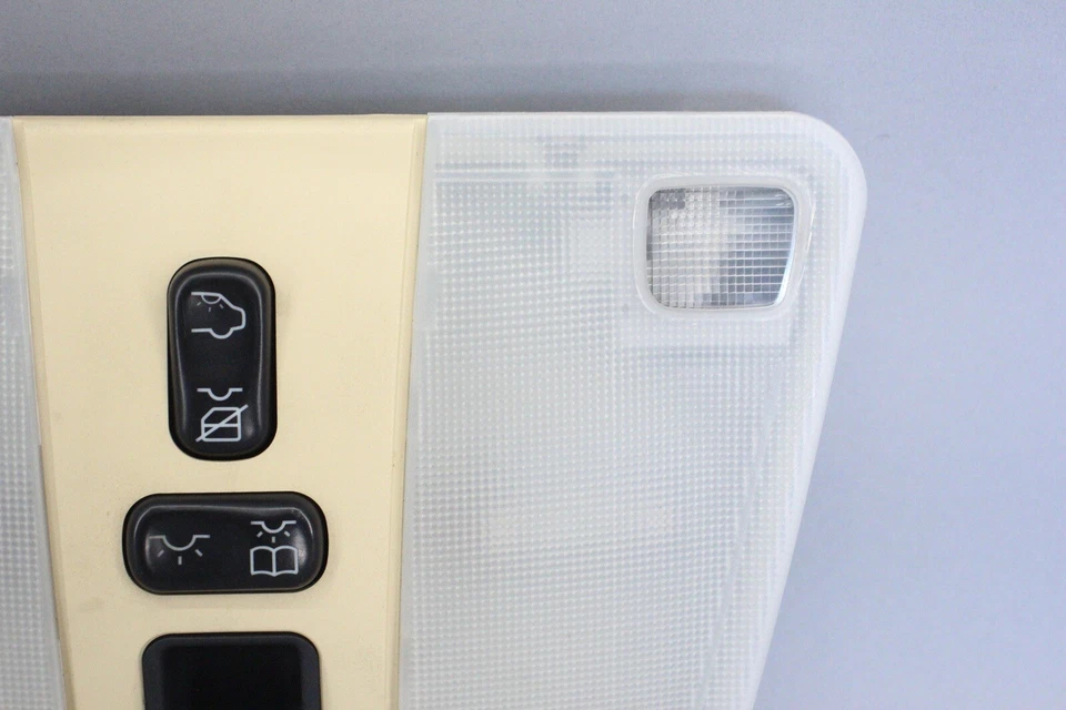 ✅ 96-99 MERCEDES W210 E300 OVERHEAD READING DOME LIGHT LAMP OEM - Image 3 of 4