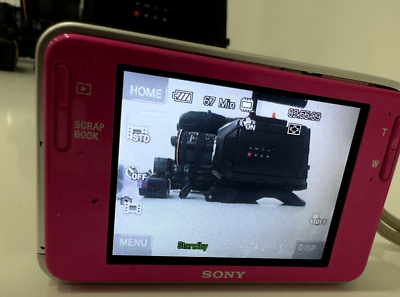 SONY Cyber-Shot DSC-T2 8.1MP Compact Digital Camera With Charger +
