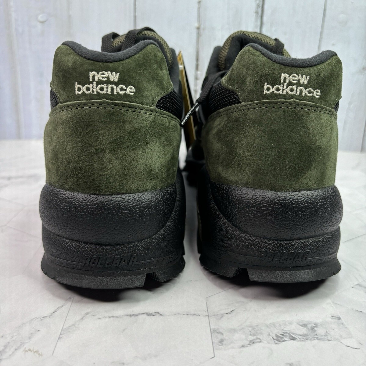 New Balance 580 Gore-Tex Kombu Black Mens Sz 7.5 Green Black