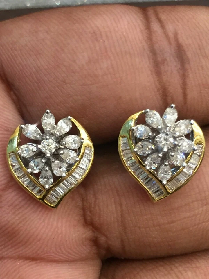 585 Fine Hallmark 14K Gold 1.28 Cts Round Pear Shape Pave Diamonds Stud Earrings - Image 4 of 4