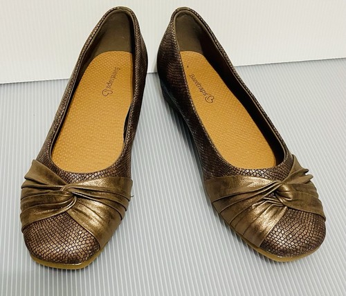 Baretraps CHAINEY Size 8.5 Women's Casuals Taupe Metallic Flats Comfort - Picture 2 of 9