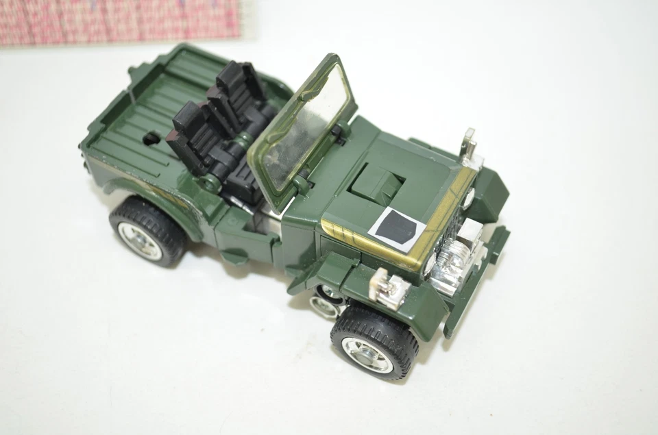 Transformers G1 Original Hound Vintage Nice Cond. Tech Spec & Some Accessories - Image 4 of 4