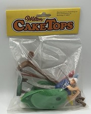 Vintage 1979 Wilton Cake Topper Golfer Clubs Balls Flag Green New Old Stock