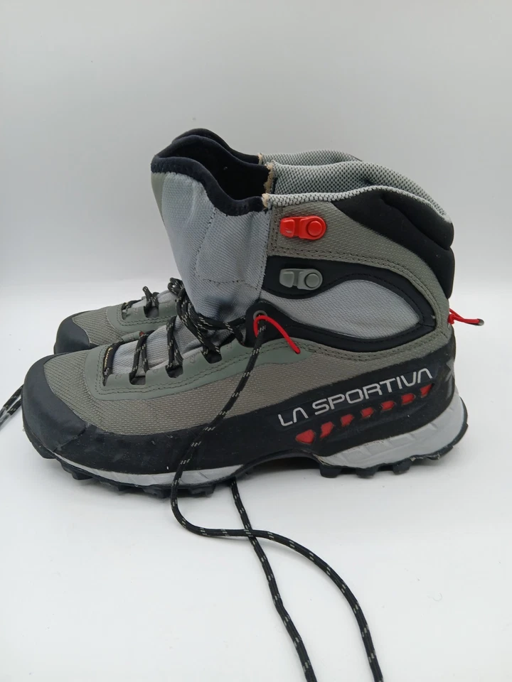 Botas de senderismo Lasportiva TX5 GTX Gore-Tex para hombre talla 7,5 Foto 2 de 4