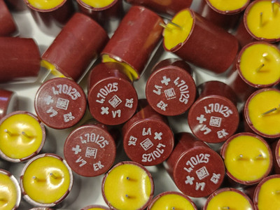 26x NOS 470uF/25V ROE EK Roederstein Bakelit Kondensatoren/capacitors