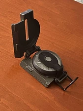 US Army Military Trekking Walking Navigation Metal Compass (with Cracks)