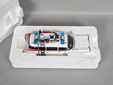 *RARE* HOT WHEELS ELITE Ghostbusters Ecto-1 1:43 Scale Model - W1194 - READ!