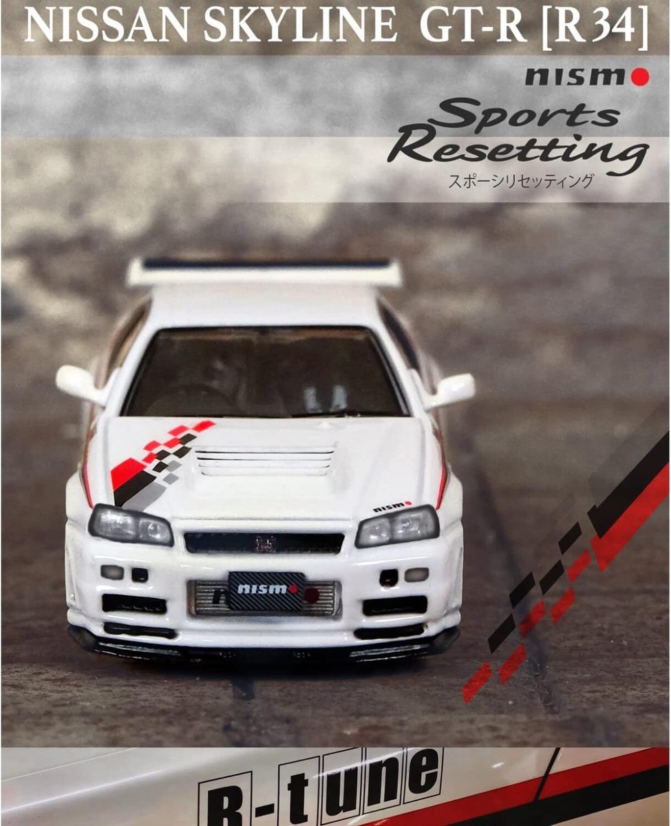 Inno64 Nissan Skyline GT-R R34 Nismo Sports Resetting White
