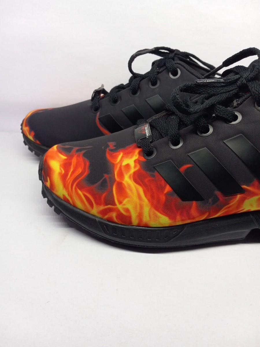 Adidas & Star Wars Sz 5 ZX Flux Stormtrooper Fire Division Adidas & Star Wars Sz 5 ZX Flux Stormtrooper Fire Division