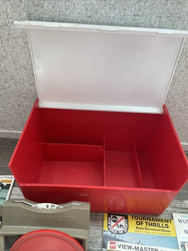 VTG GAF ViewMaster W/OVER 80 REELS*Most Reels Still In OG Packs*TESTED& WORKING - Picture 10 of 19