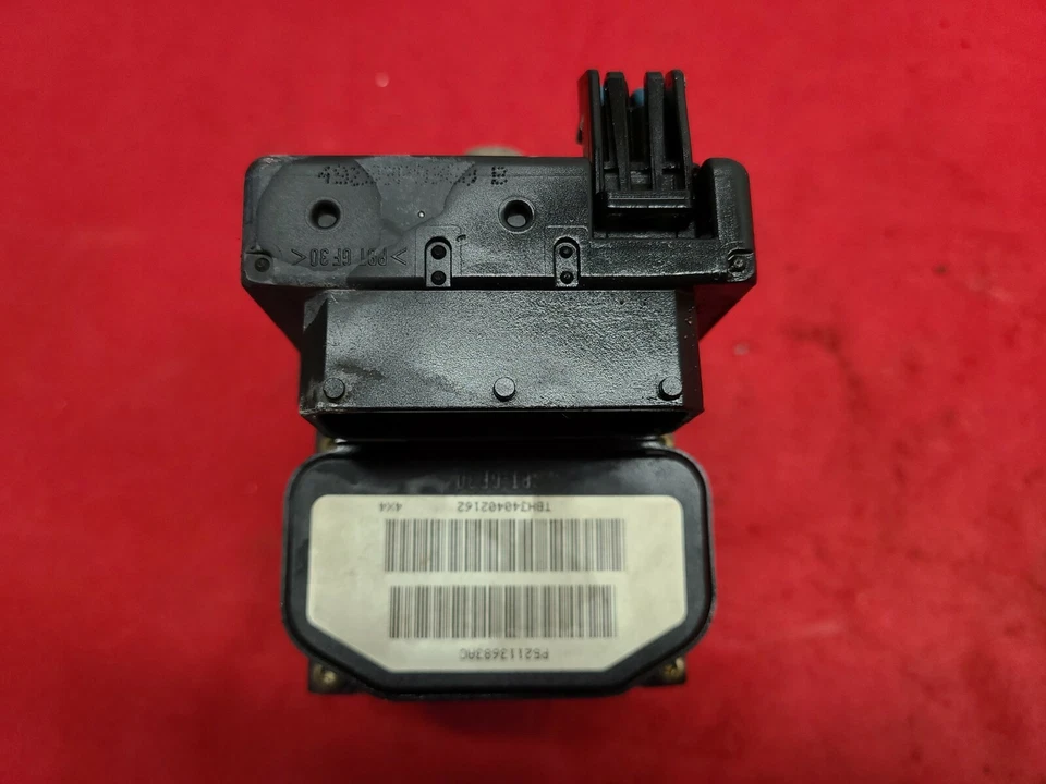 Dodge Durango/Chryler Aspen 2004-2005 - Unidad ABS/Bomba/Módulo 5102369AA Foto 4 de 4