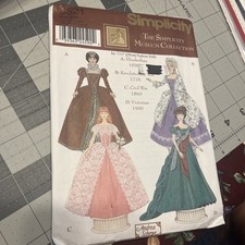 Fashion Doll 11.5 Dress Pattern 9521 Simplicity Museum Collection VTG 2000
