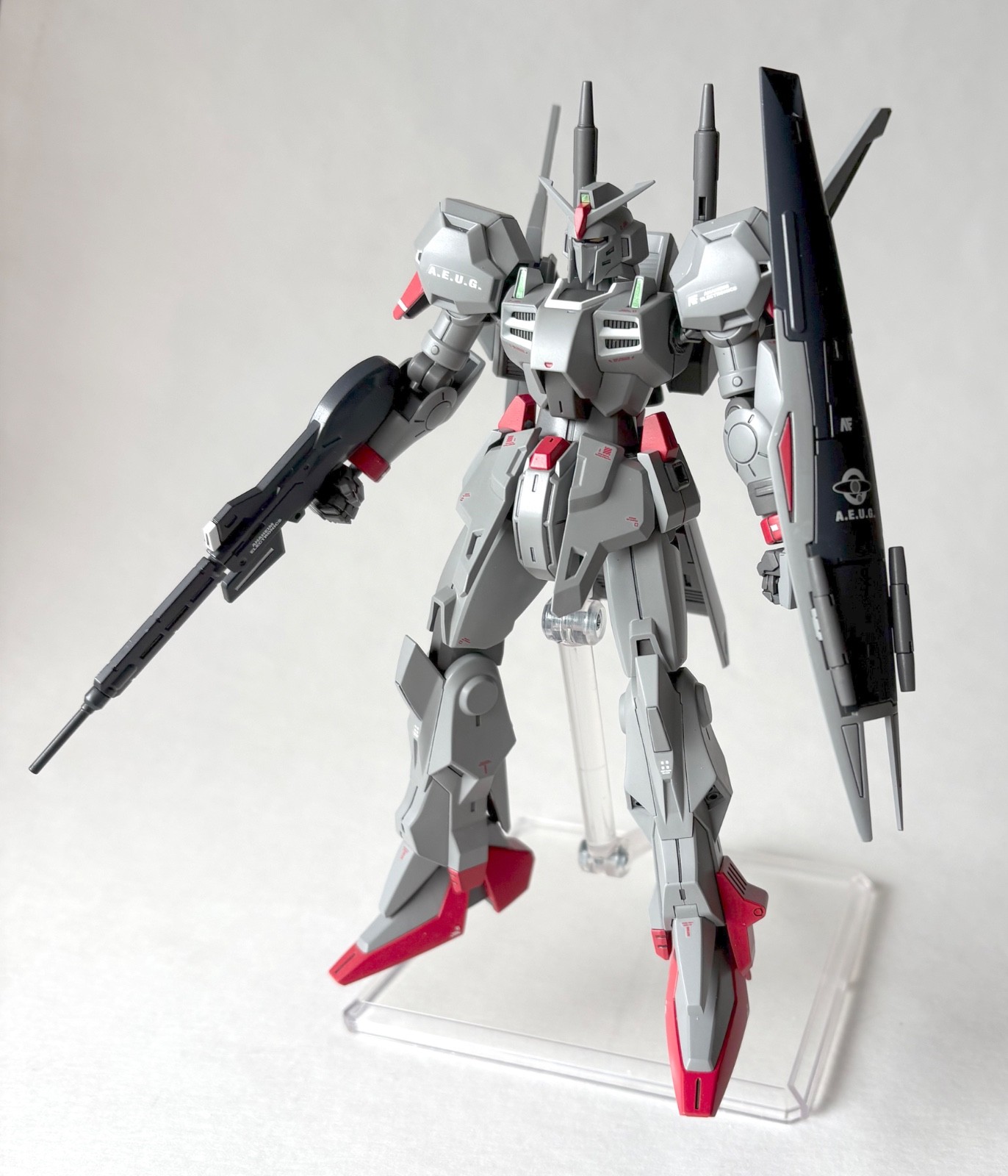 GUNDAM MK-3 Built/Painted/Decaled 1/144 scale Model MSF-007  Gundam - USA Seller