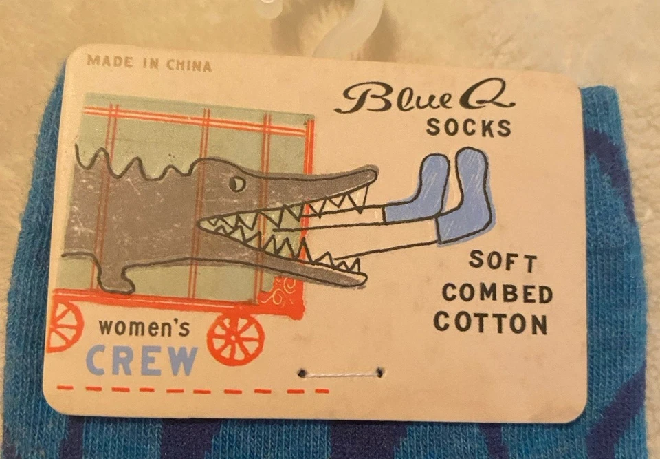 Calcetines I Like Spooky Sh*t para mujer azules Q talla 5-10, algodón peinado suave, nuevos. Foto 3 de 4