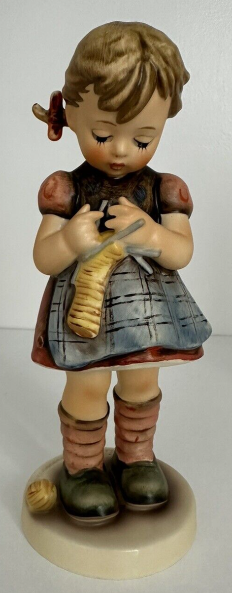 Goebel Hummel Figurine 