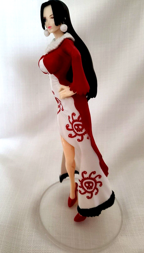 BanPresto One Piece Glitter & Glamours Boa Hancock Winter Style Version A - Picture 7 of 10