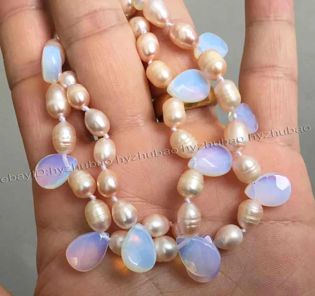 Moonstone 2024 pearl necklace