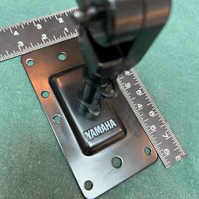 Yamaha BWS20-190 Articulating Wall/Ceiling Speaker Mount