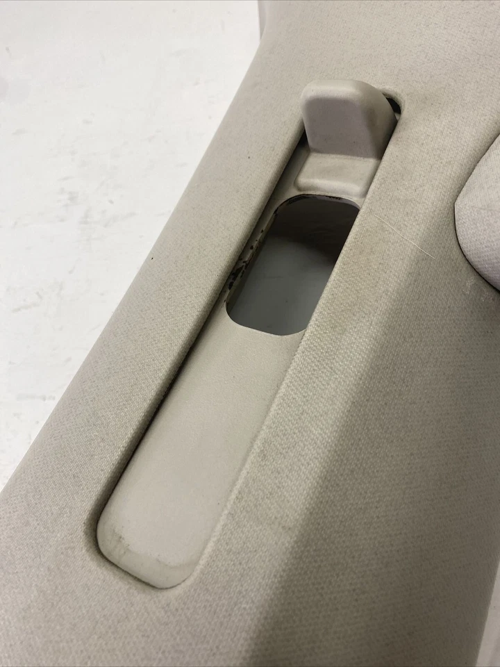 Dodge Durango Chrysler Aspen B 2007-2009 pilar panel de ajuste superior derecho Mopar OEM Foto 3 de 4