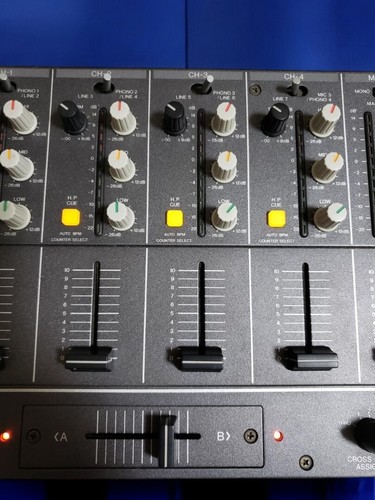 Pioneer DJM-3000 Preamp Mixer 4 Channel Professional DJ Mixer Tested/working - Picture 10 of 14