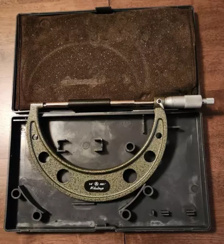Mitutoyo 103-220 Mechanical Outside Micrometer with Ratchet Stop 5-6