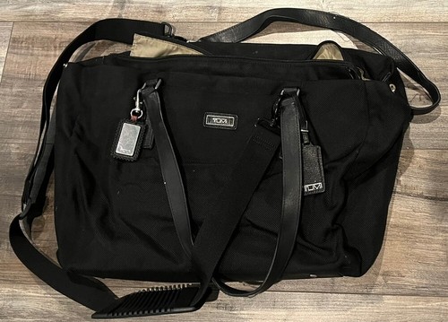 Tumi 73214D Carry On Duffle Messenger Diaper Laptop Ballistic Black Nylon Bag - 第 1/5 張圖片