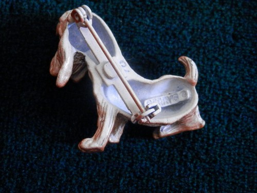 Broche de Colección Perro Perro Cachorro Sabueso Esmalte Bufanda Pin Perro Amantes Regalo - Imagen 2 de 4