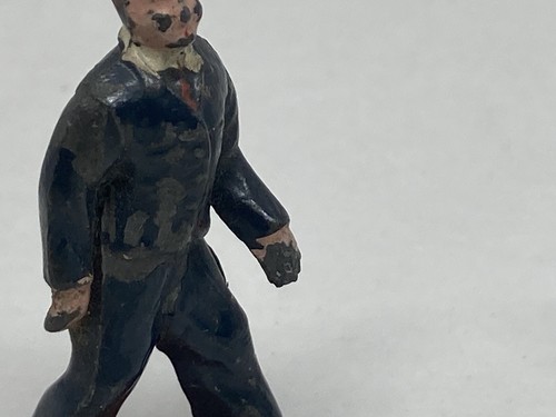 Eisenbahn Figuren von Dinky Toys (N yel 233) Beschädigung - Bild 7 von 8