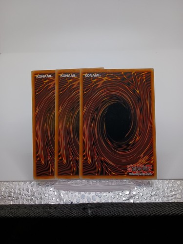 Yu-Gi-Oh! - 3x Buntglas Licht & Dunkelheit - VASM-EN045 - selten - 1. Auflage - NM/M - Bild 2 von 2