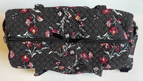 Vera Bradley Medium Travel Duffel Perennials Noir Dot MSRP: $100 Black And White - Bild 4 von 8