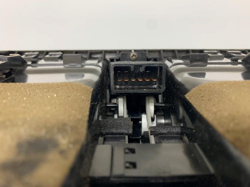 1995-97 Lexus LS400 OEM Center Dash AC Vent Clock Hazard Switch - Picture 10 of 10