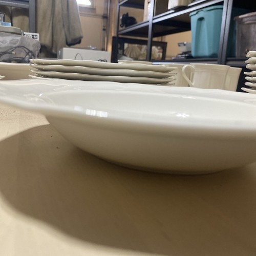 Mikasa Ultima super Strong fine China H K 400 antique white soup bowls (8) - Picture 3 of 12