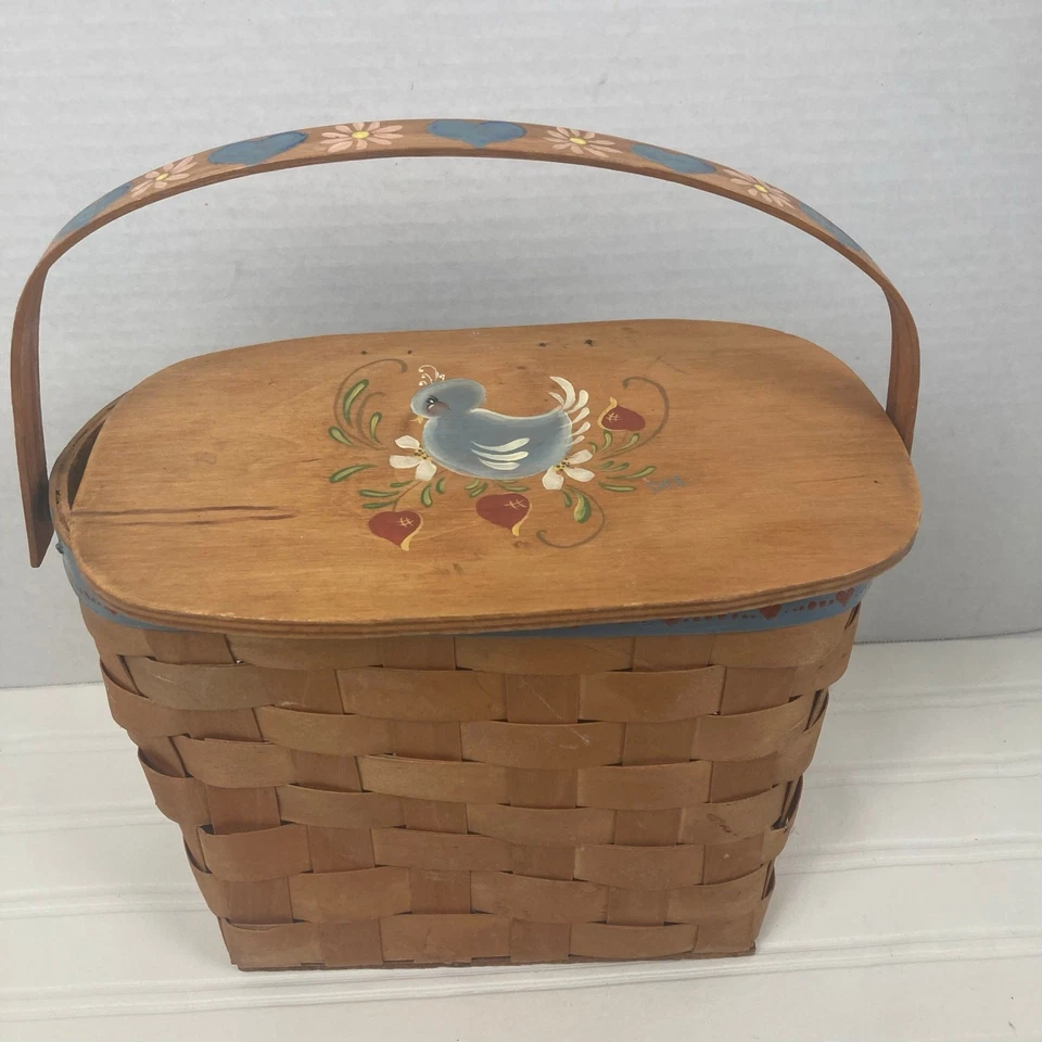 VTG Fairmont Basket Works Lid Woven Painted Bird Hearts Flowers Easter Eggs Bama - Image 2 of 4