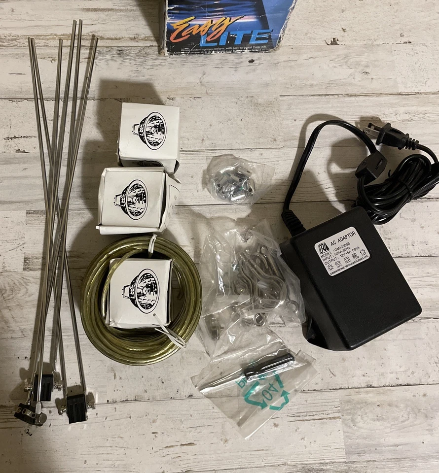 Kit de 3 cables halógenos cromados EasyLite con transformador enchufable P430-05 - Nuevo en caja Foto 2 de 3