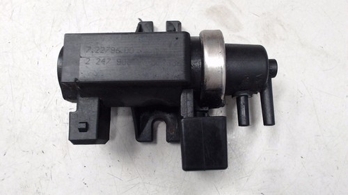 Magnetventil 2247906 BMW 525d touring Bj 2003 E39 2666725