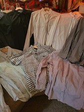  2 Men's Button-Down Shirt, Size medium. 8 pack. Many brands men's shirts