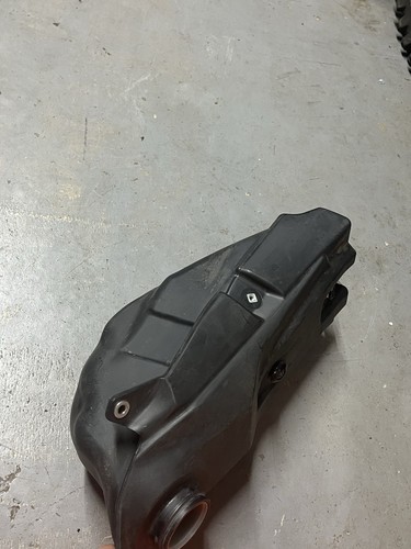 Depósito de combustible Kawasaki KXF 450 2022 - Imagen 3 de 5