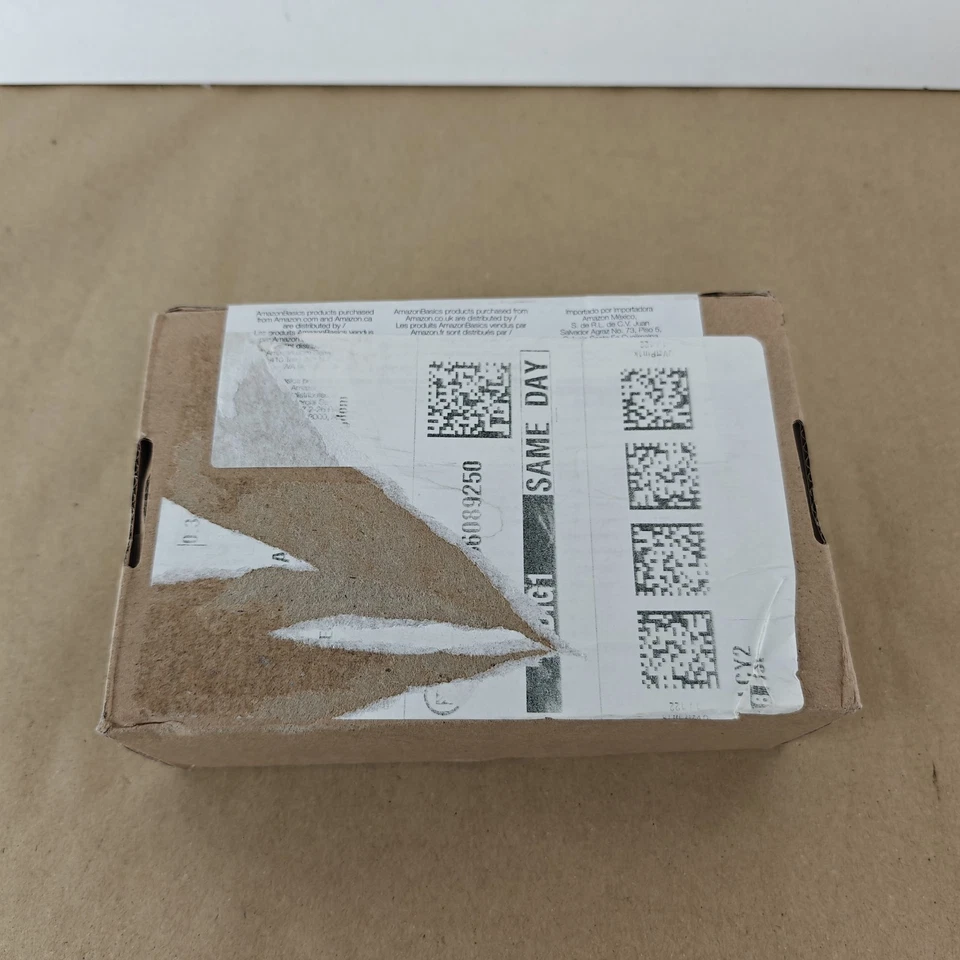 Amazon Basics Wireless Trackball Mouse, Black NEW - Image 4 of 4