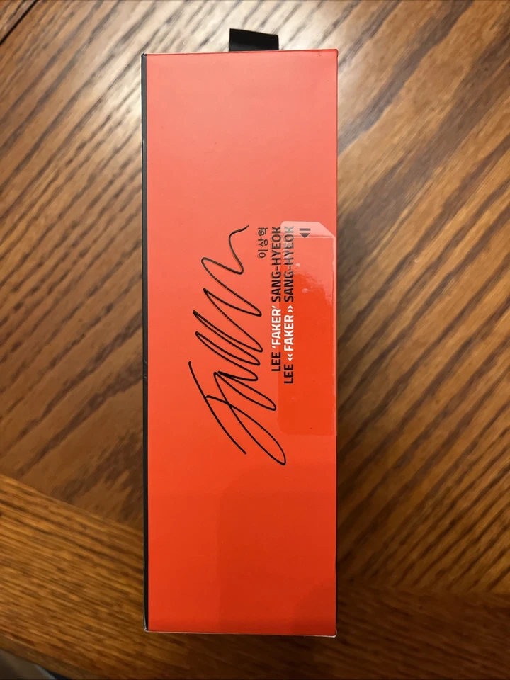 Razer Viper V3 Pro Faker Edition Ultra-Lightweight Hyperspeed Gaming Mouse - Image 3 of 4