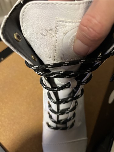 vintage GUESS boots 8 Faux Leather White /black NIB See Photos! - Picture 15 of 16