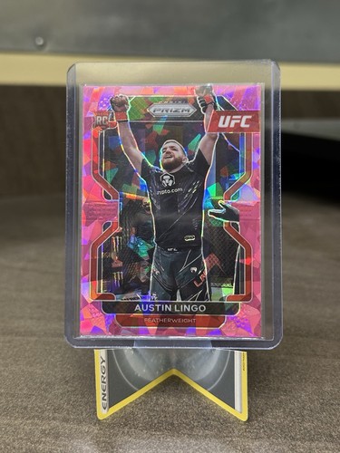 2022 Panini Prizm UFC Pink Ice Prizm Austin Lingo #109 Rookie RC - Picture 3 of 4